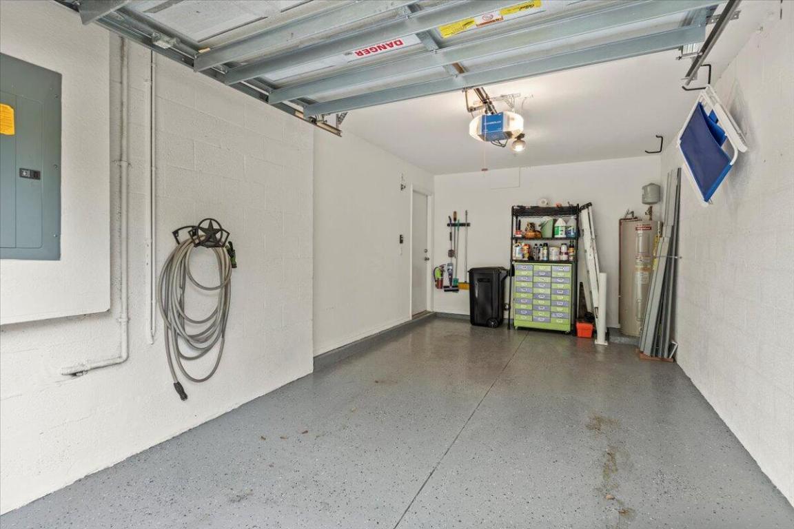 MARTINS CROSSING - Residential