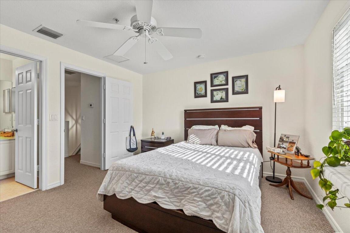 MARTINS CROSSING - Residential