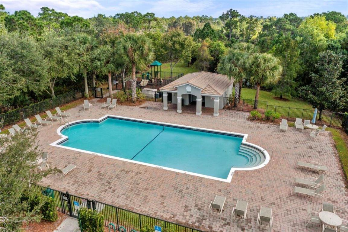 MARTINS CROSSING - Residential