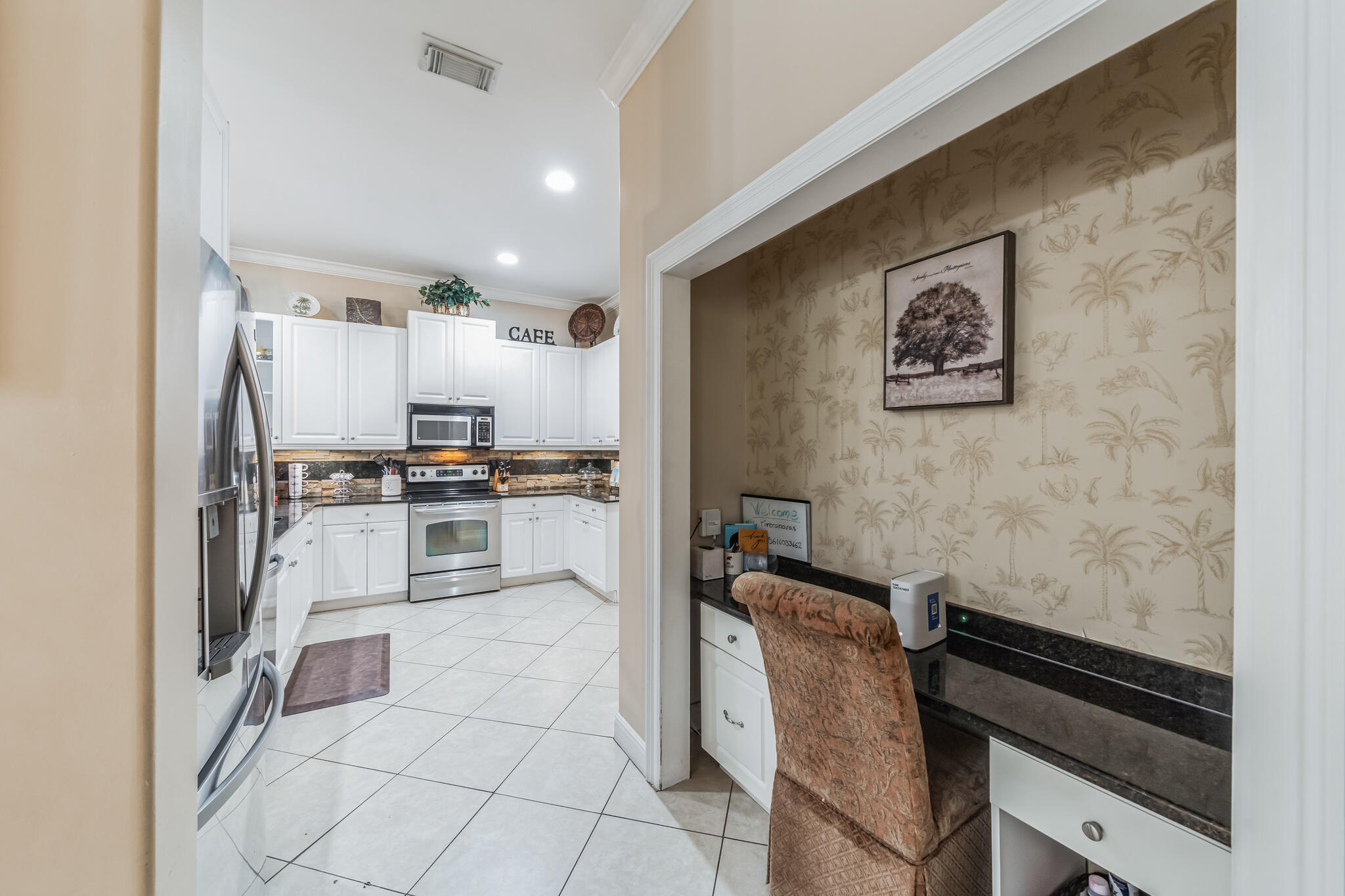 PORT ST LUCIE SECTION 14 - Residential Lease