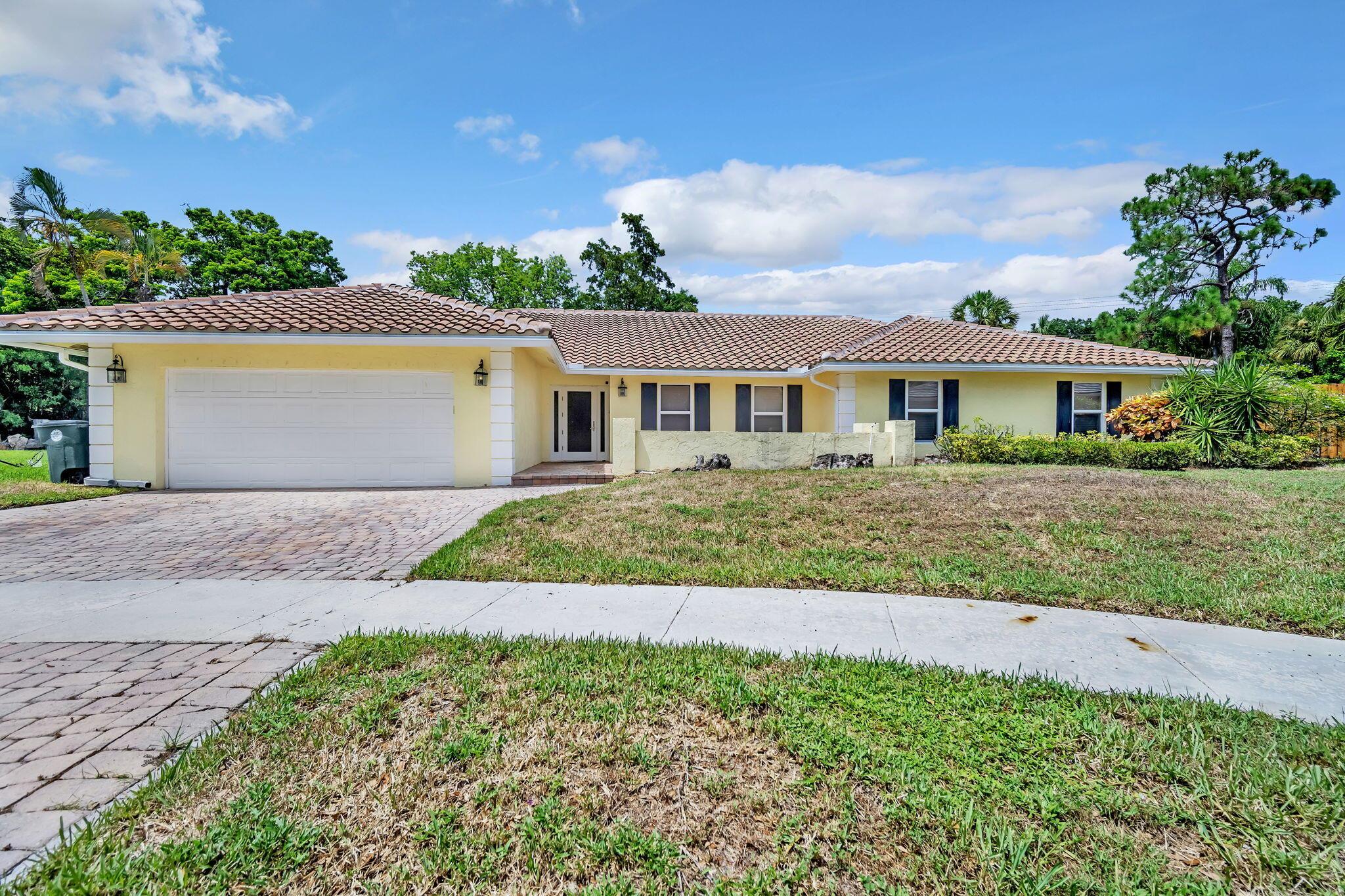 6935 Corto Circle