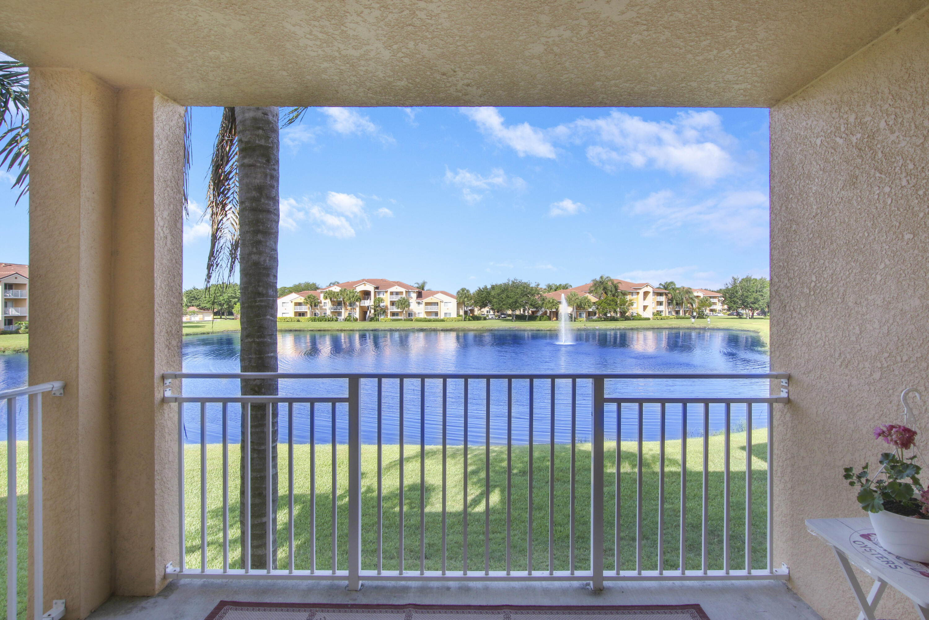 THE CLUB AT ST LUCIE WEST, A CONDOMINIUM - Residential Lease