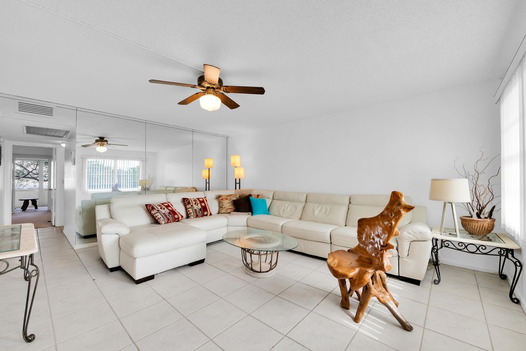 Photo of 250 Richmond F #250, Deerfield Beach, FL 33442 (MLS # R11163085)