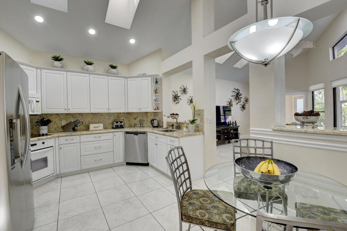 FAIRWAY BEND - Residential