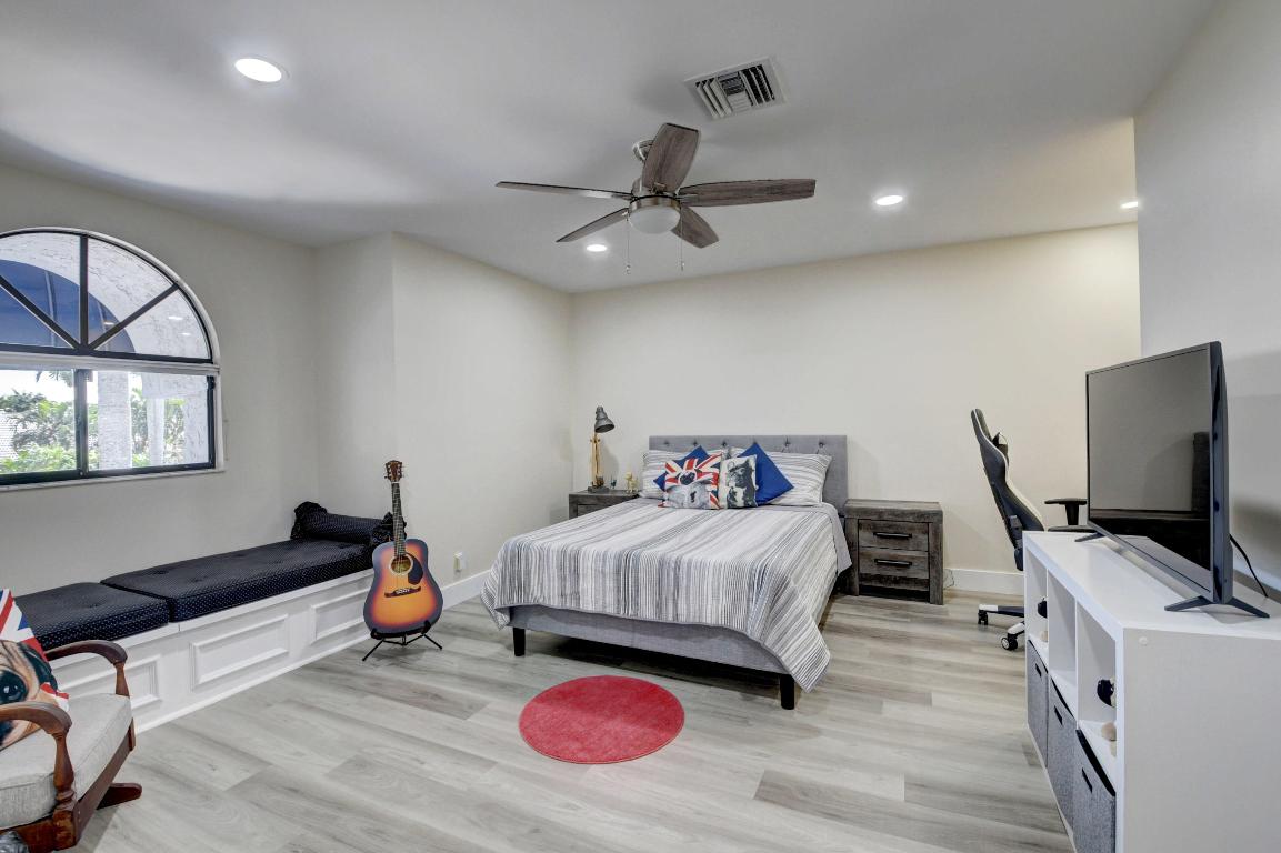 FAIRWAY BEND - Residential