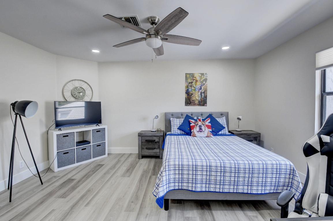 FAIRWAY BEND - Residential