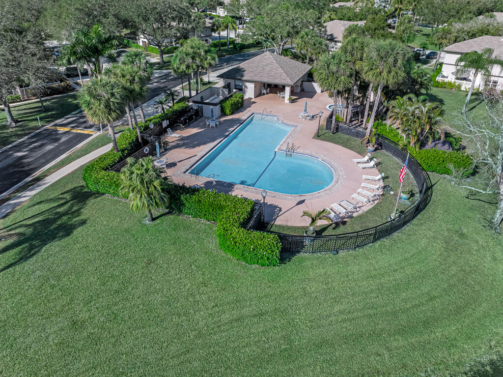 STAMFORD AT ROYAL PALM BEACH - Residential