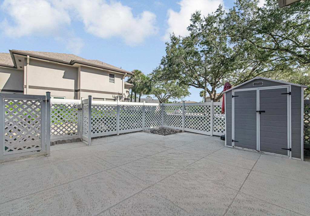 STAMFORD AT ROYAL PALM BEACH - Residential