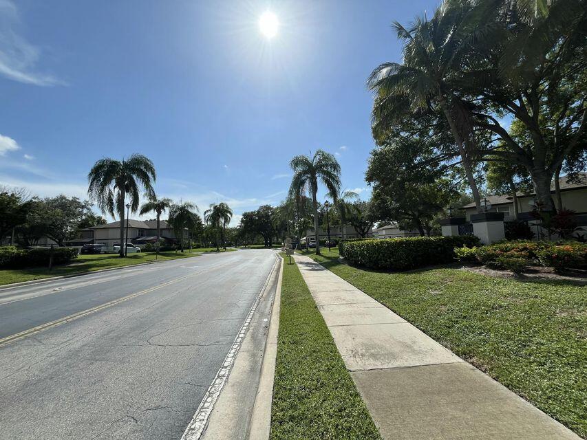 STAMFORD AT ROYAL PALM BEACH - Residential