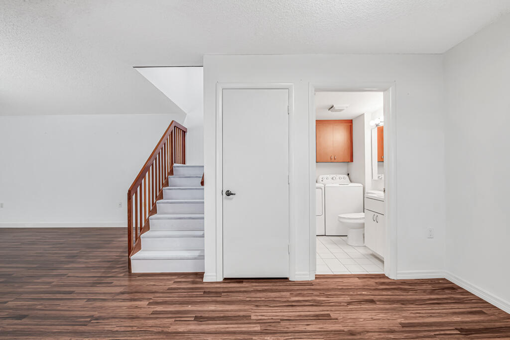 STAMFORD AT ROYAL PALM BEACH - Residential