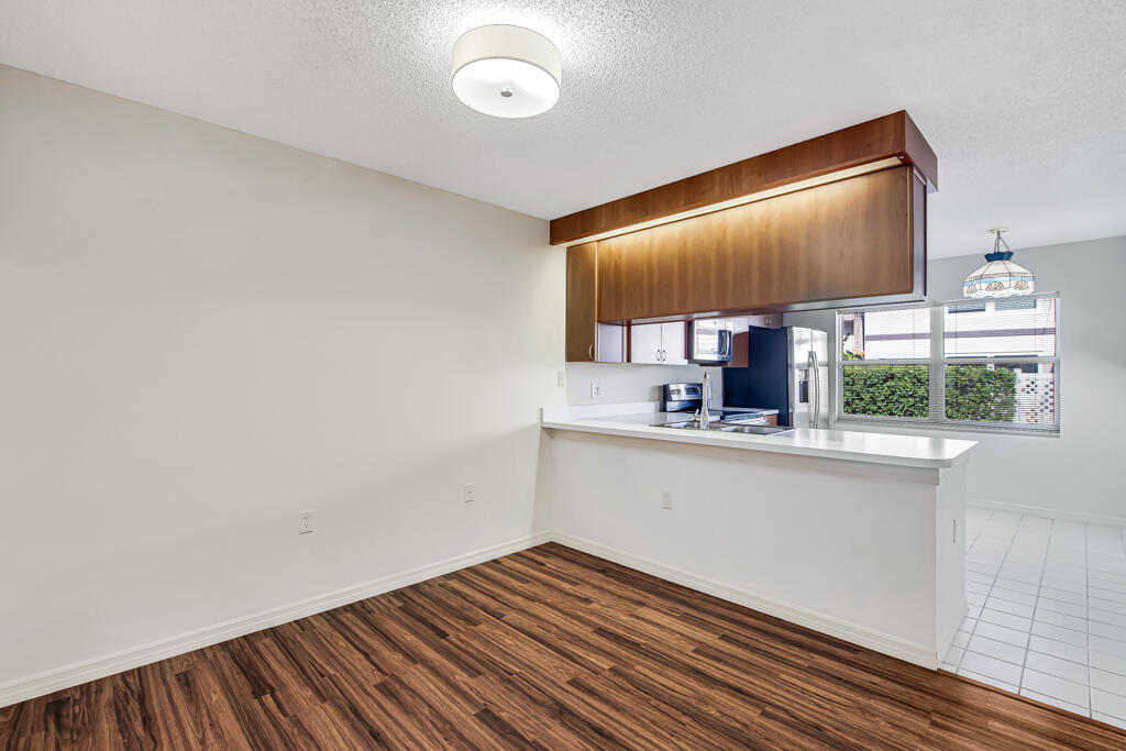 STAMFORD AT ROYAL PALM BEACH - Residential