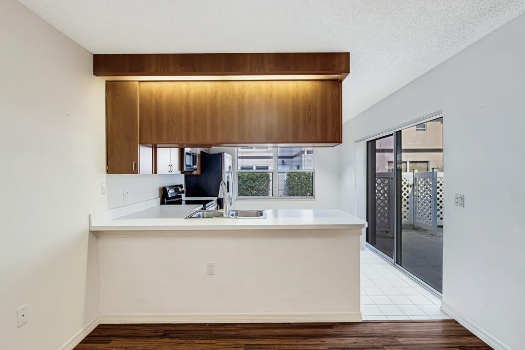 STAMFORD AT ROYAL PALM BEACH - Residential