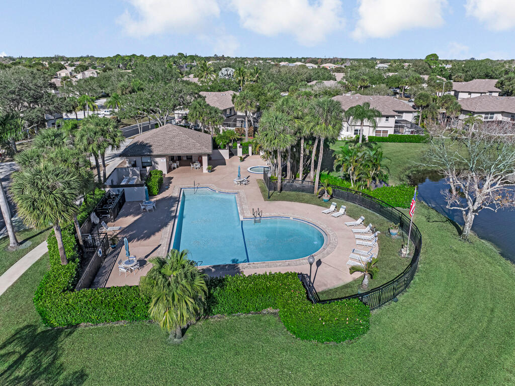 STAMFORD AT ROYAL PALM BEACH - Residential