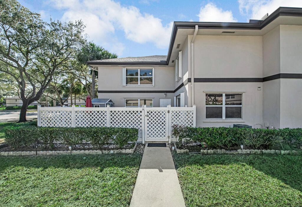 Photo of 7 Amherst Court #Apt A, Royal Palm Beach, FL 33411 (MLS # R11149987)