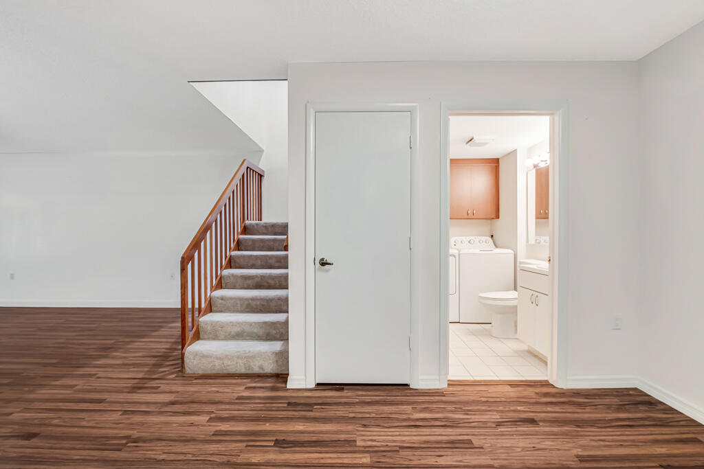 STAMFORD AT ROYAL PALM BEACH - Residential