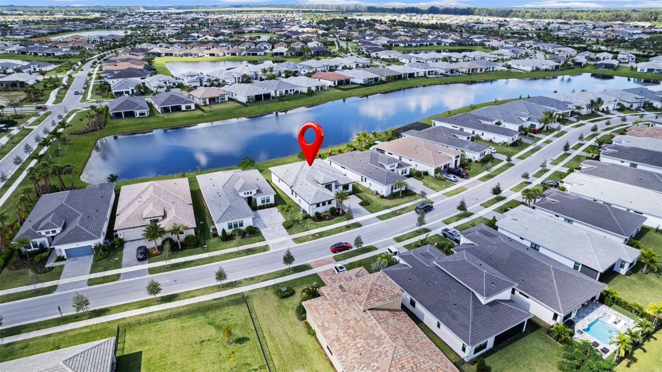 CRESSWIND PALM BEACH - Residential