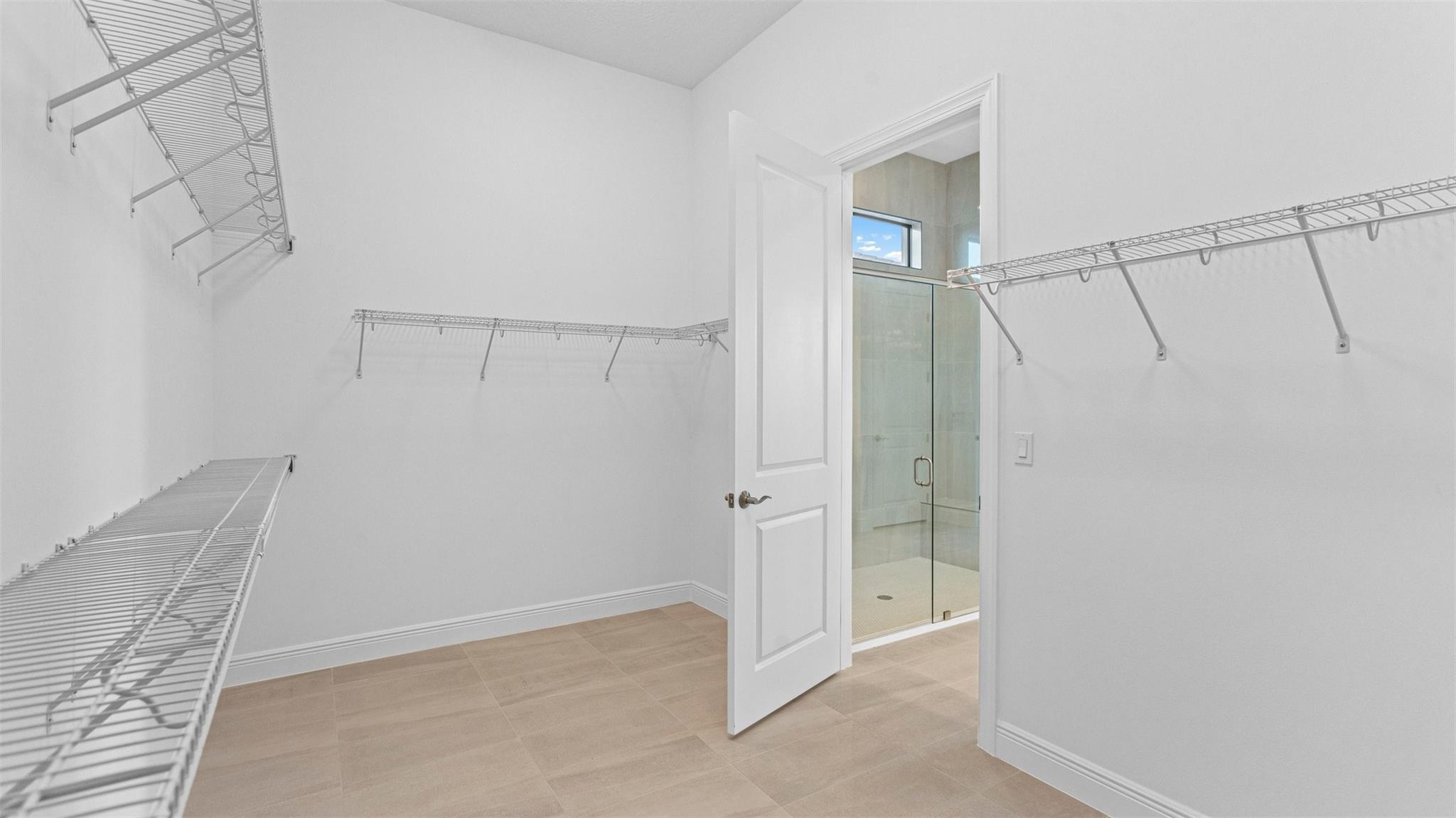 CRESSWIND PALM BEACH - Residential