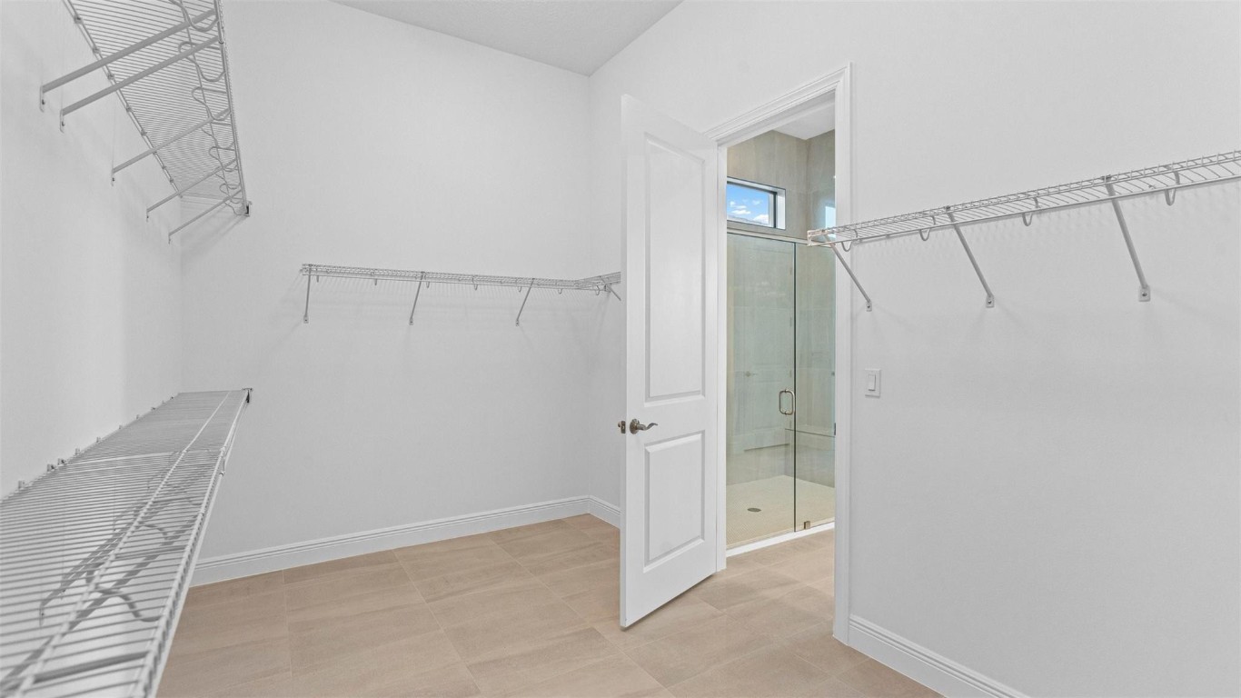 CRESSWIND PALM BEACH - Residential