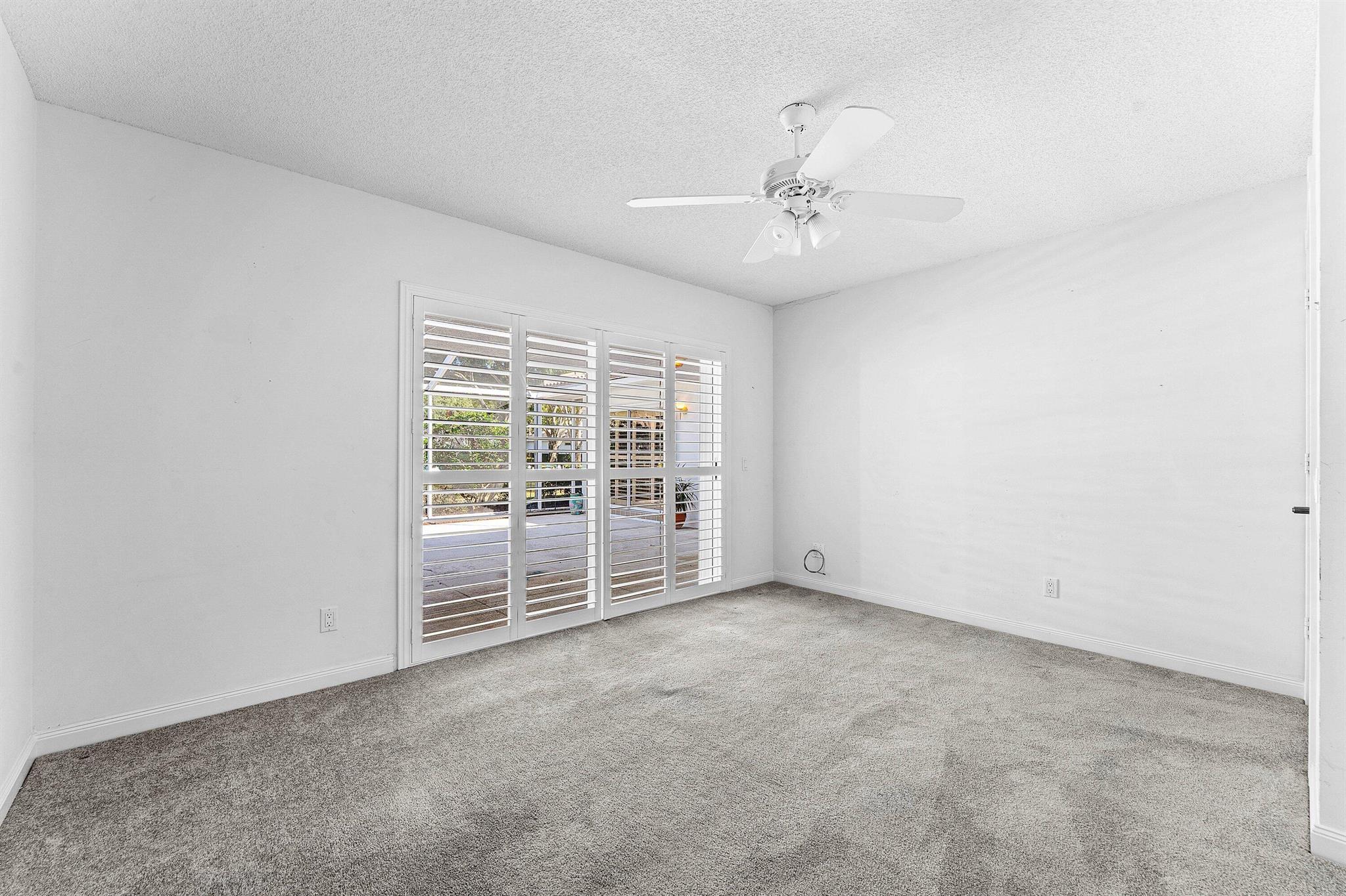 Sun Terrace at the Oaks - Residential