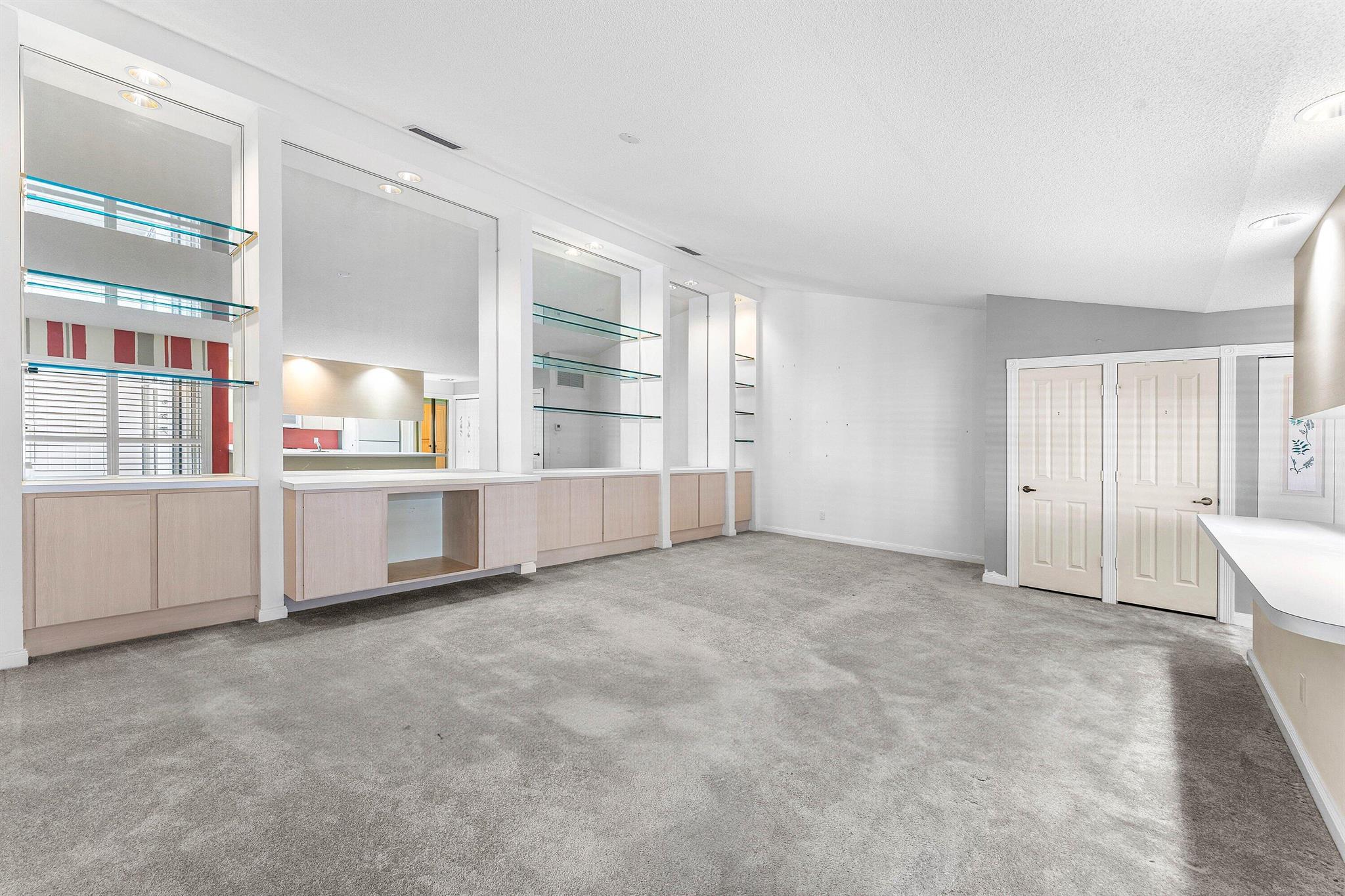 5101 Water Oak Court