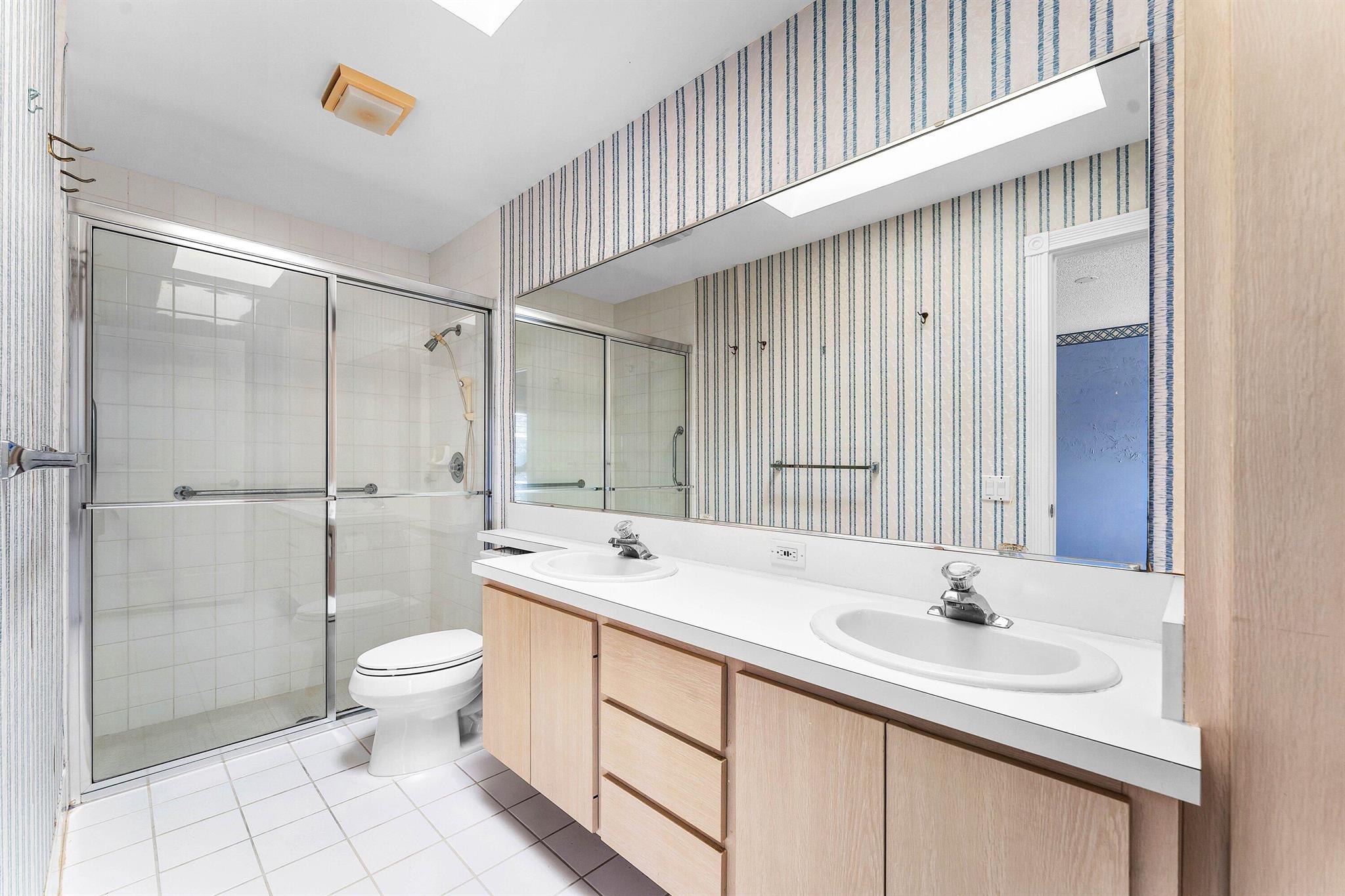 Sun Terrace at the Oaks - Residential