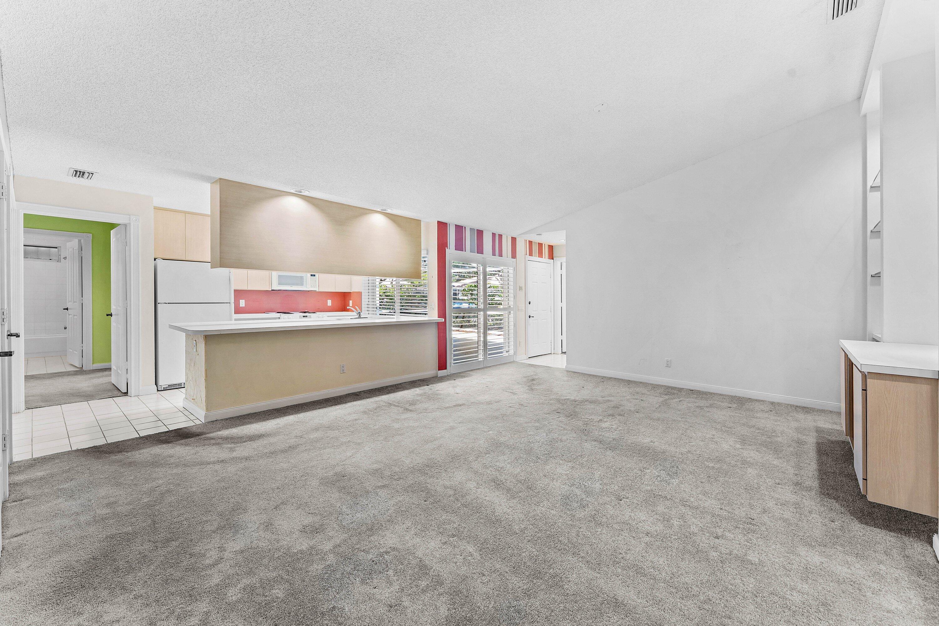 Sun Terrace at the Oaks - Residential