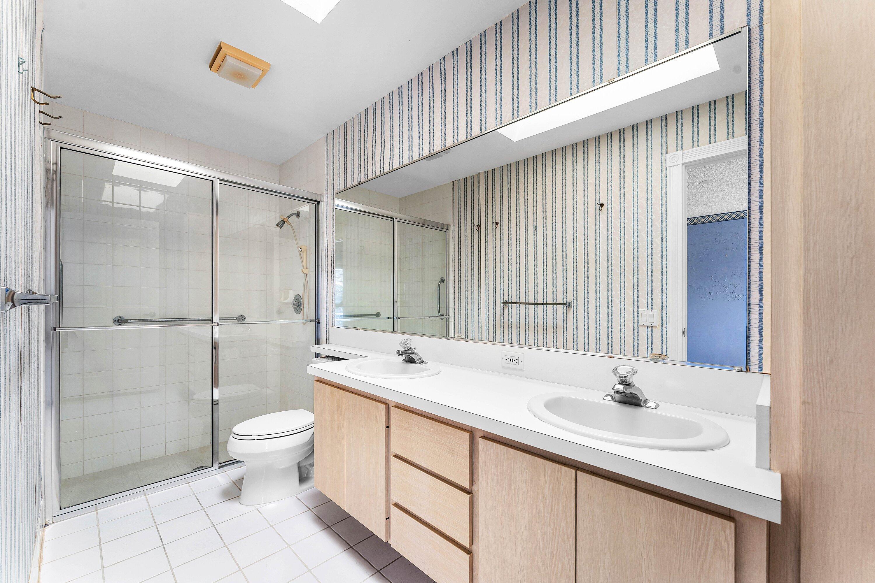 Sun Terrace at the Oaks - Residential