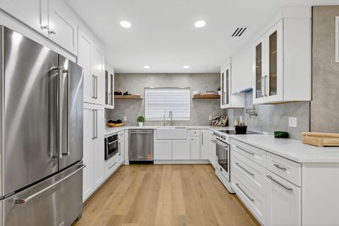 Tiny photo for 2206 SW 20th Way, Boynton Beach, FL 33426 (MLS # B26014680)