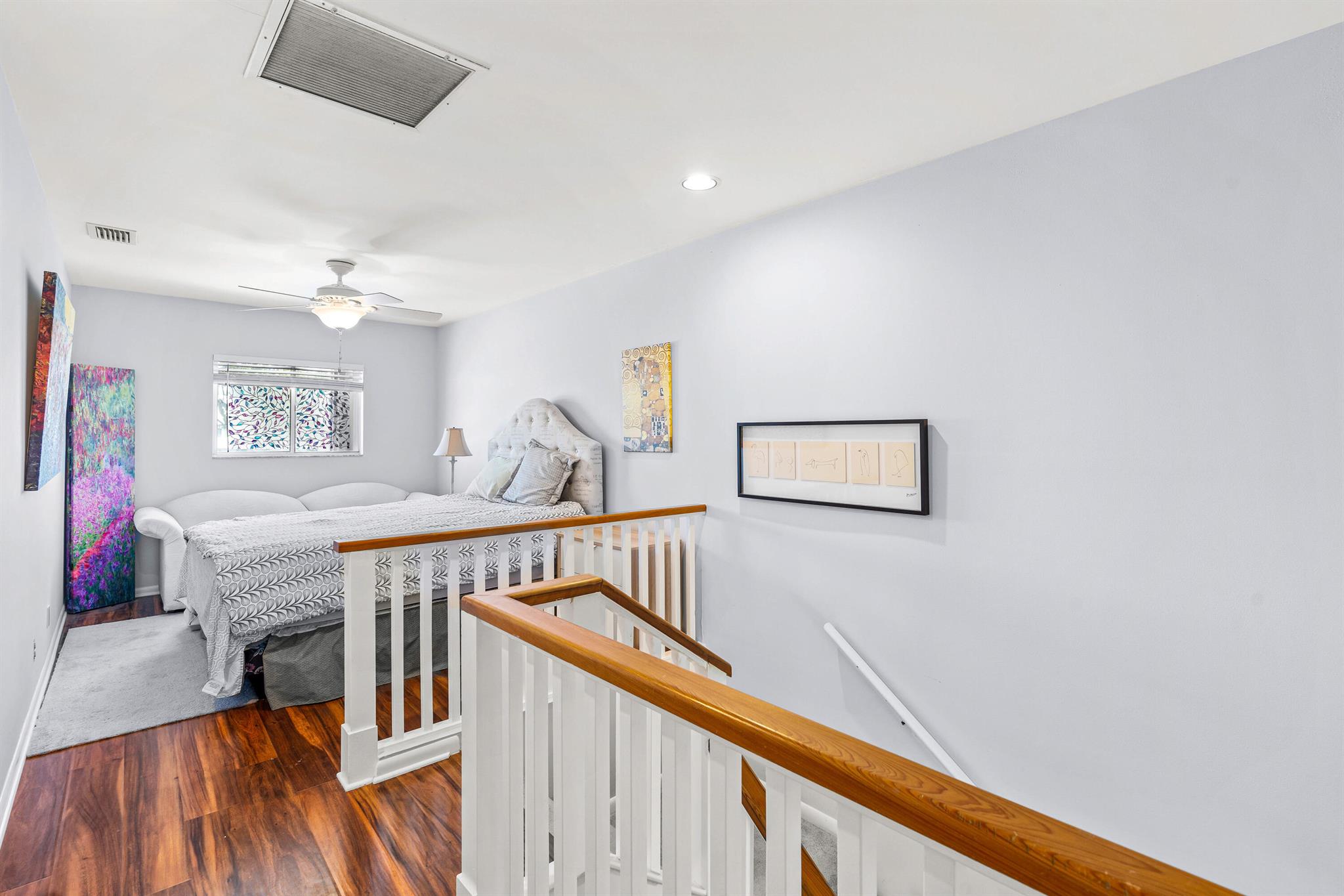 RIVERWALK 2 - Residential