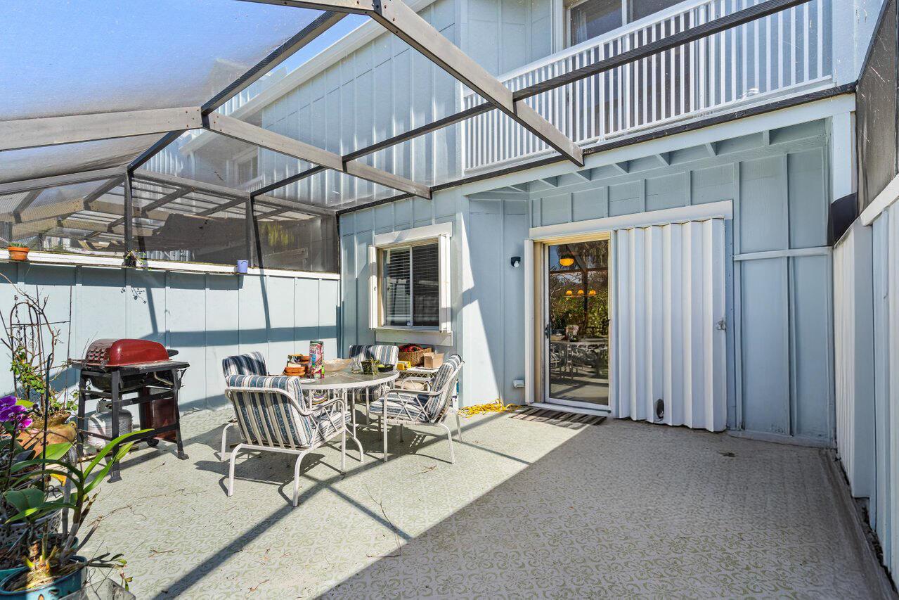 RIVERWALK 2 - Residential