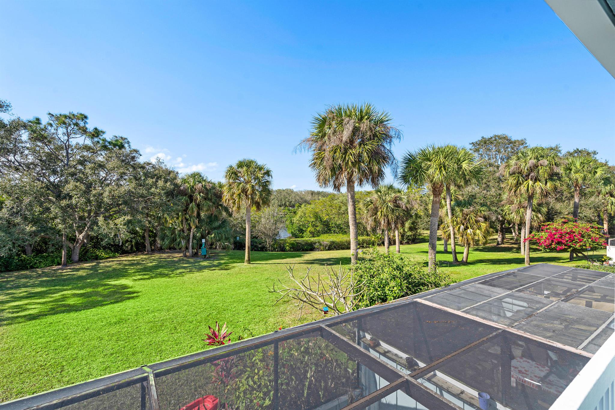 RIVERWALK 2 - Residential