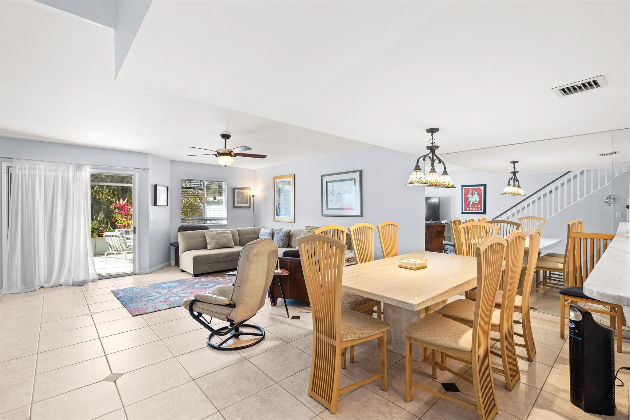 RIVERWALK 2 - Residential