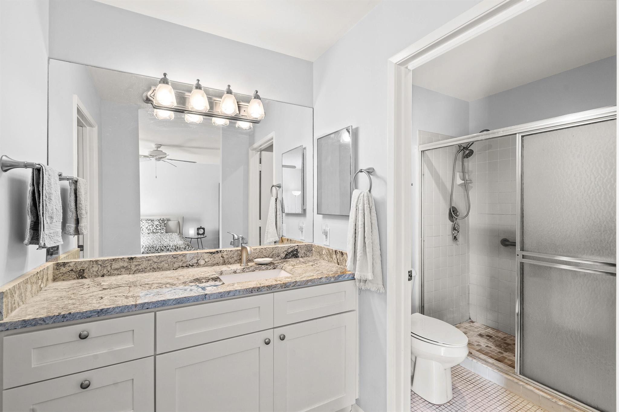 RIVERWALK 2 - Residential