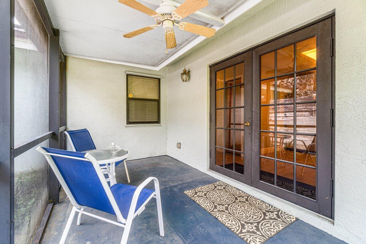 PALM BEACH RANCHETTES - Residential Lease