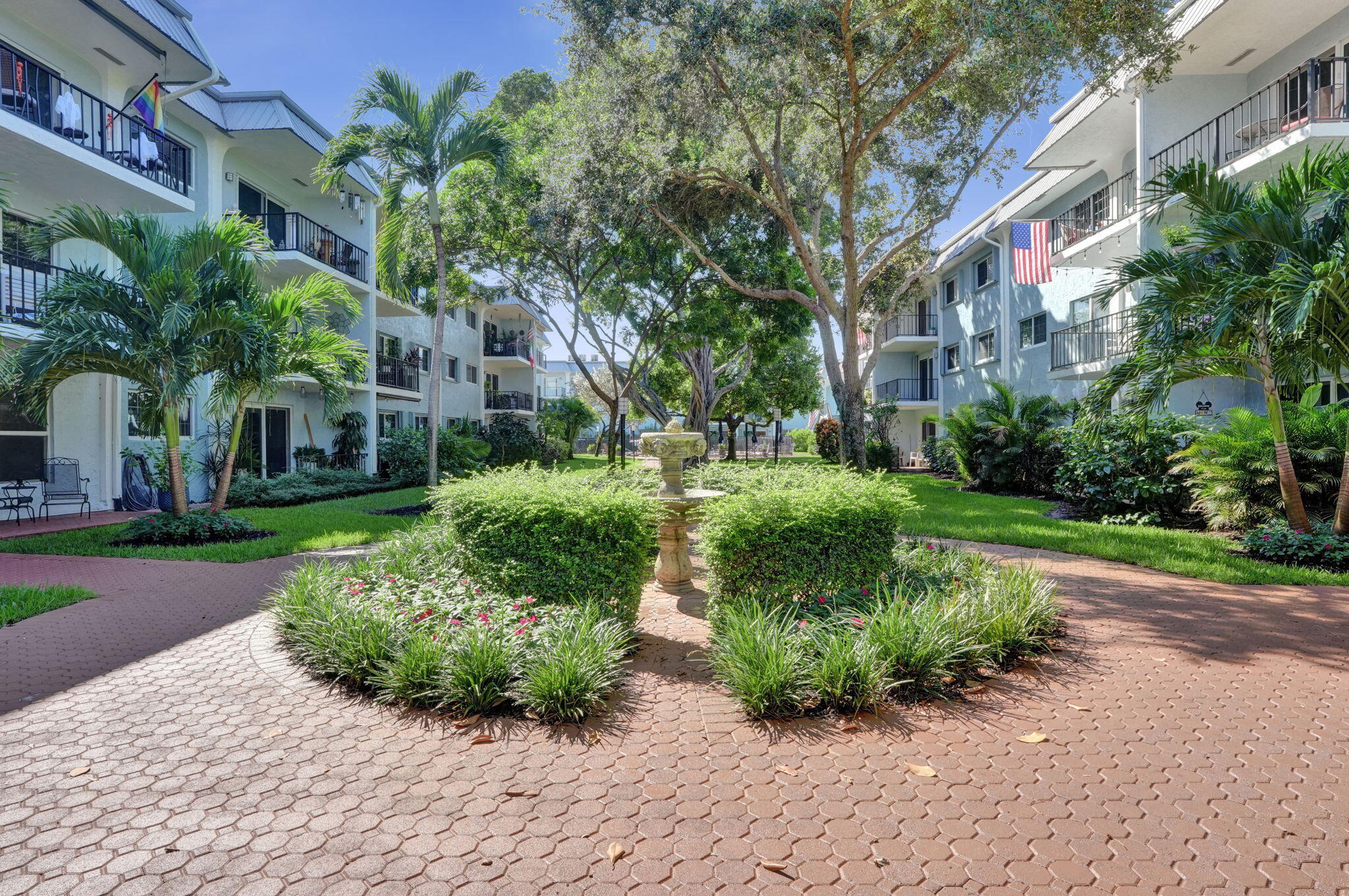 3000 NE 5TH Terrace 102-A