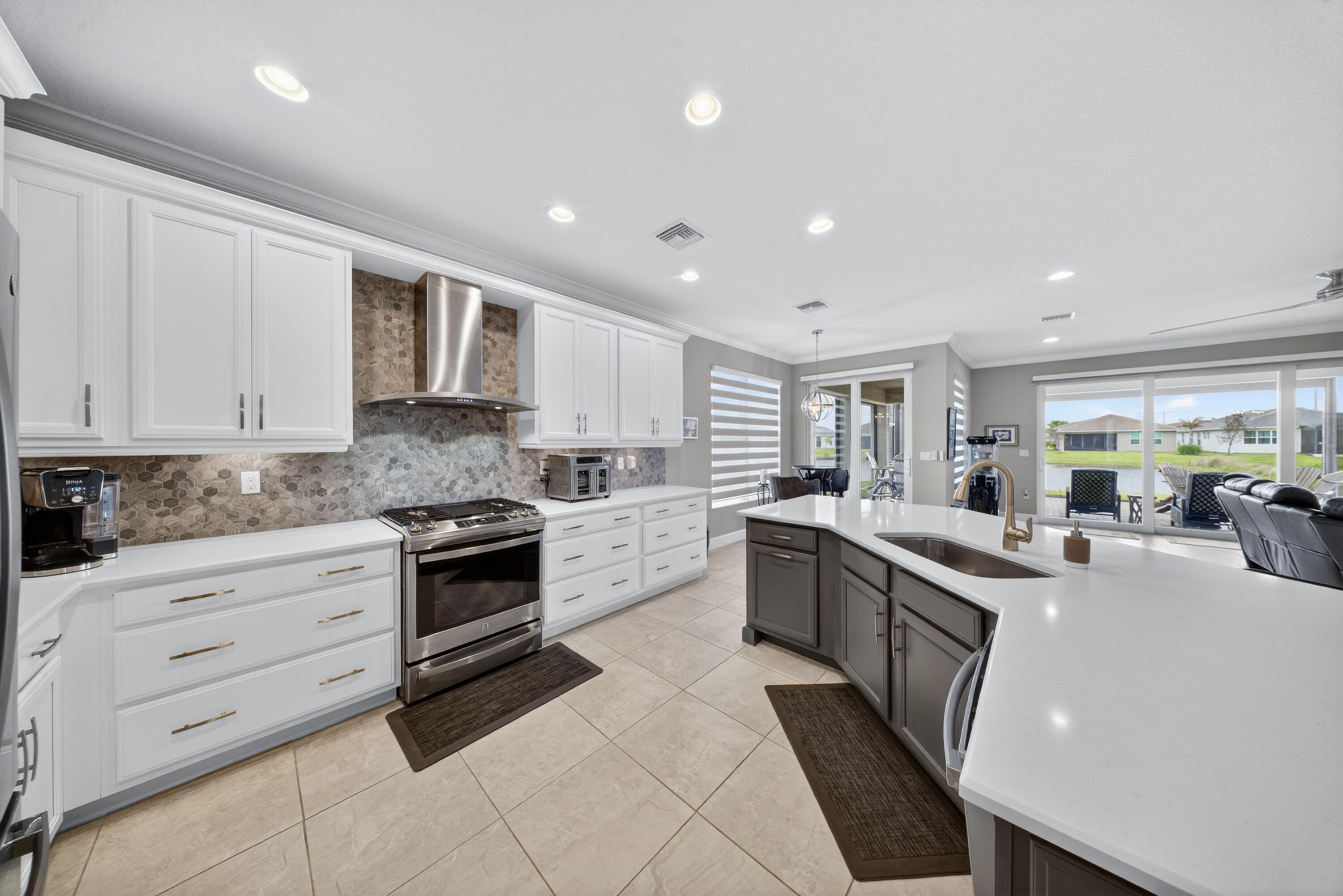 RIVERLAND PARCEL C - PLAT TEN REPLAT - Residential