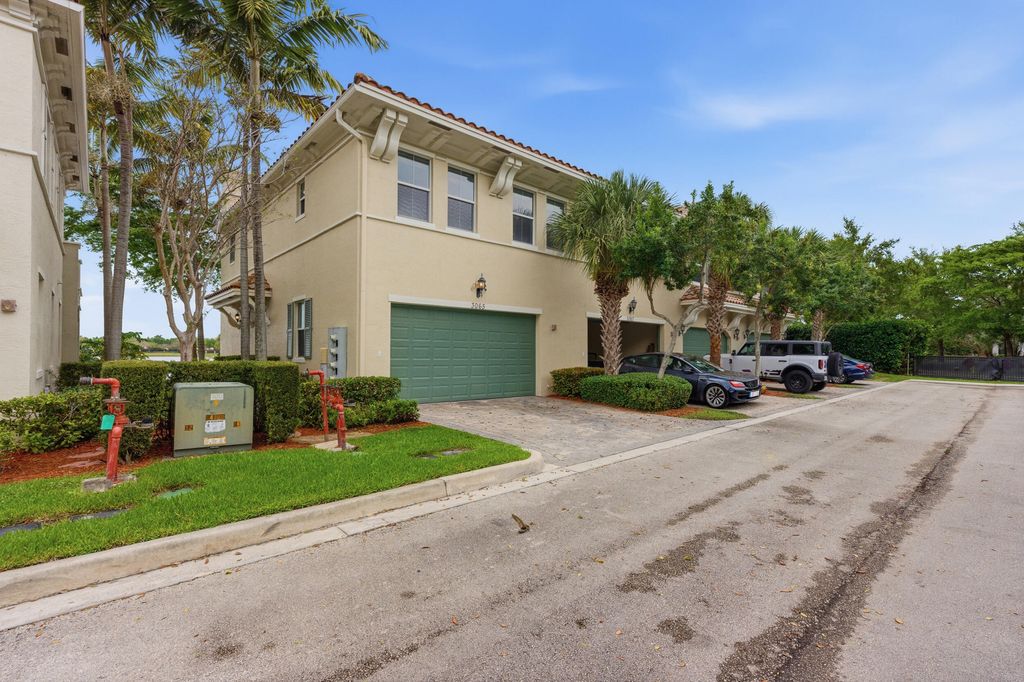 Photo of 3065 Tortola Way, Cooper City, FL 33024 (MLS # B26003854)