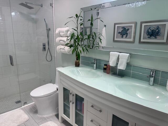 OAKS-SUNTERRACE 3 - Residential Lease