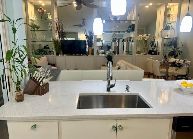 OAKS-SUNTERRACE 3 - Residential Lease