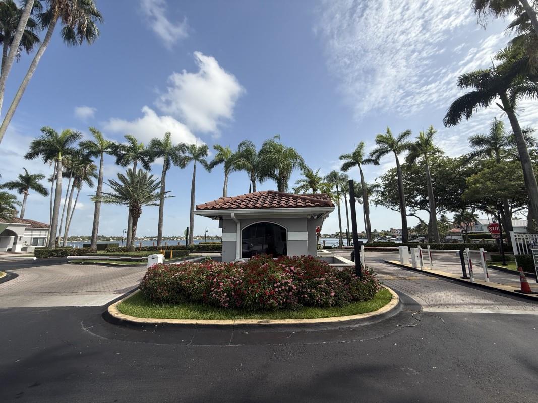 THE POINT - Residential