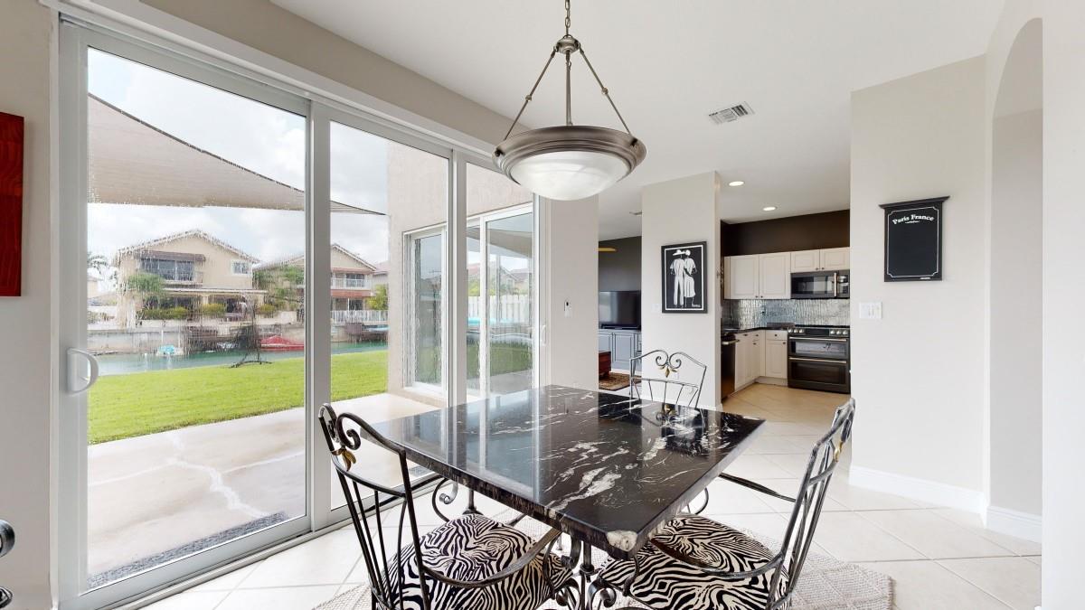 THE POINT - Residential