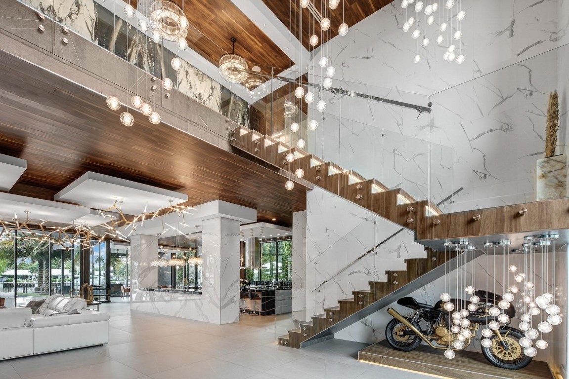 671 Middle River Drive