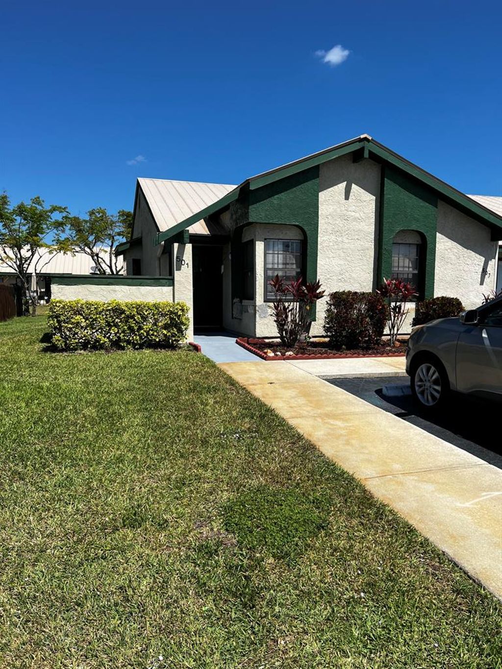 Photo of 501 SW Sara Boulevard, Port St Lucie, FL 34953 (MLS # R10873393)