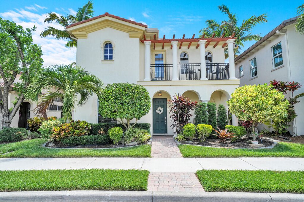 Photo of 78 Stoney Drive, Palm Beach Gardens, FL 33410 (MLS # B26030805)