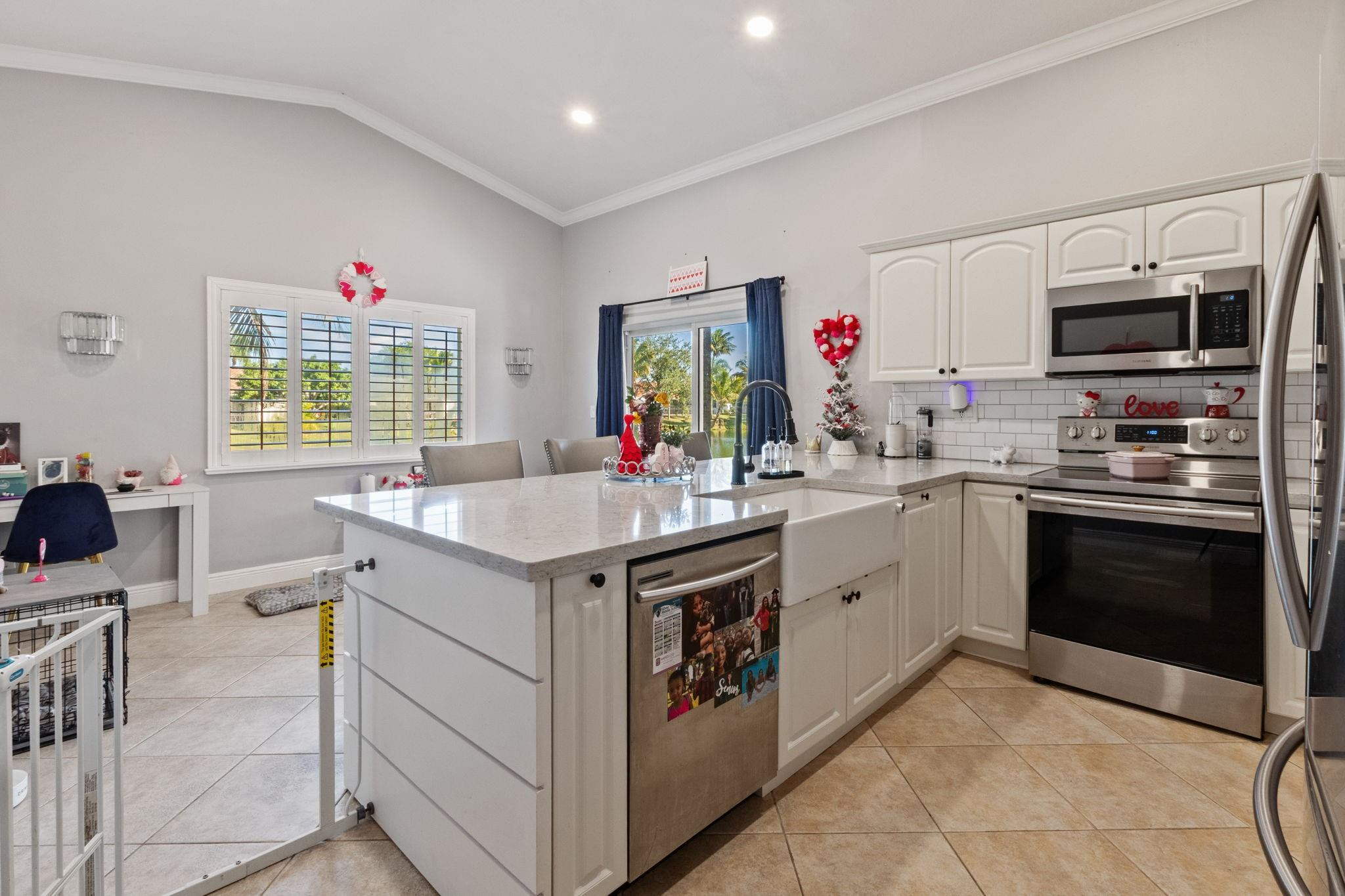 Waterford 116-43 B - Residential