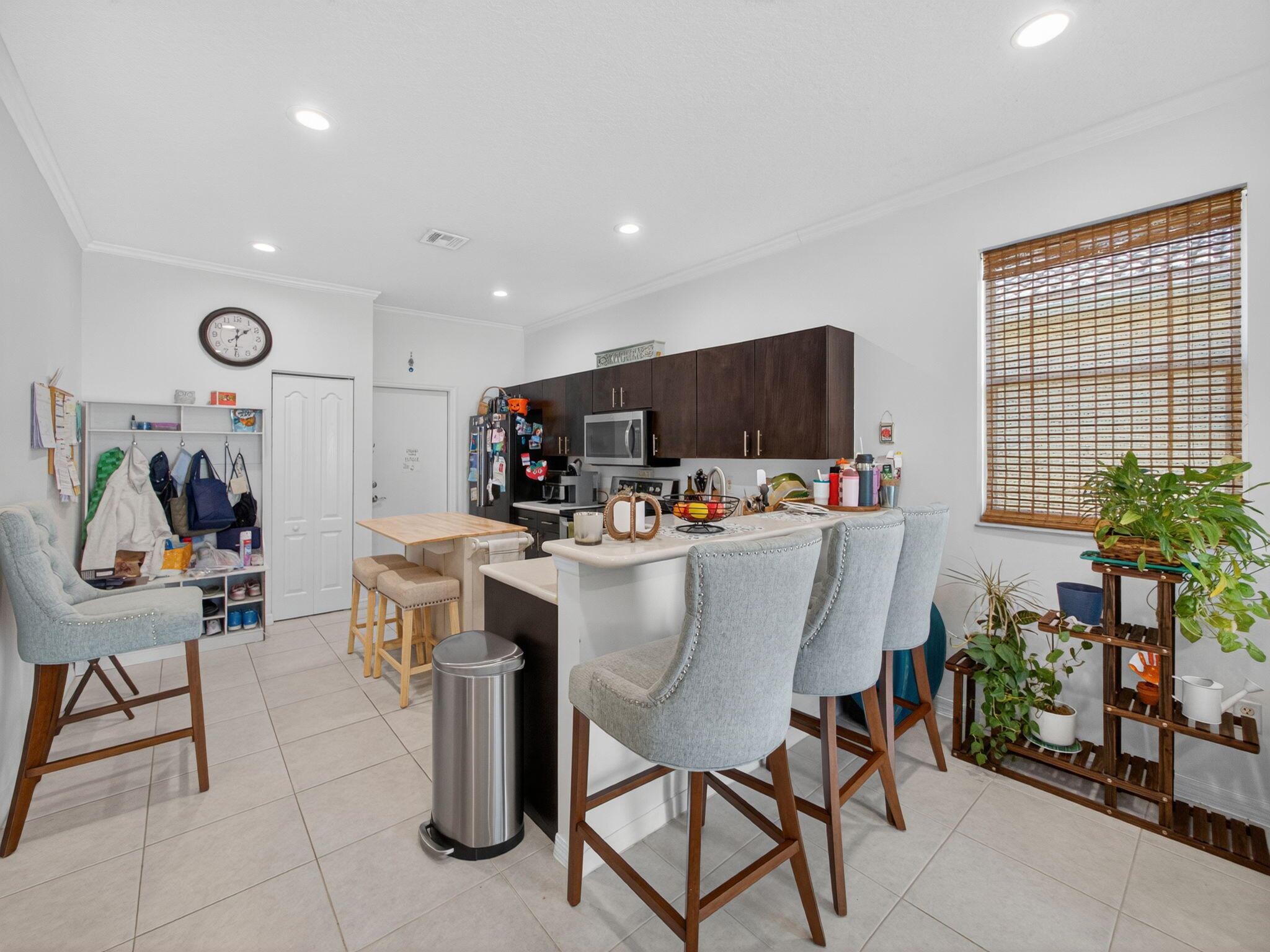 WELLINGTONS EDGE - Residential