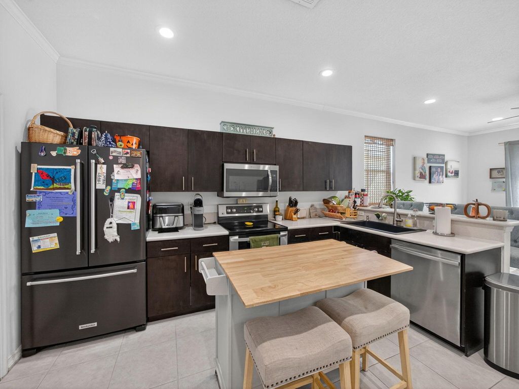 Photo of 10871 Oak Bend Way, Wellington, FL 33414 (MLS # R11137476)