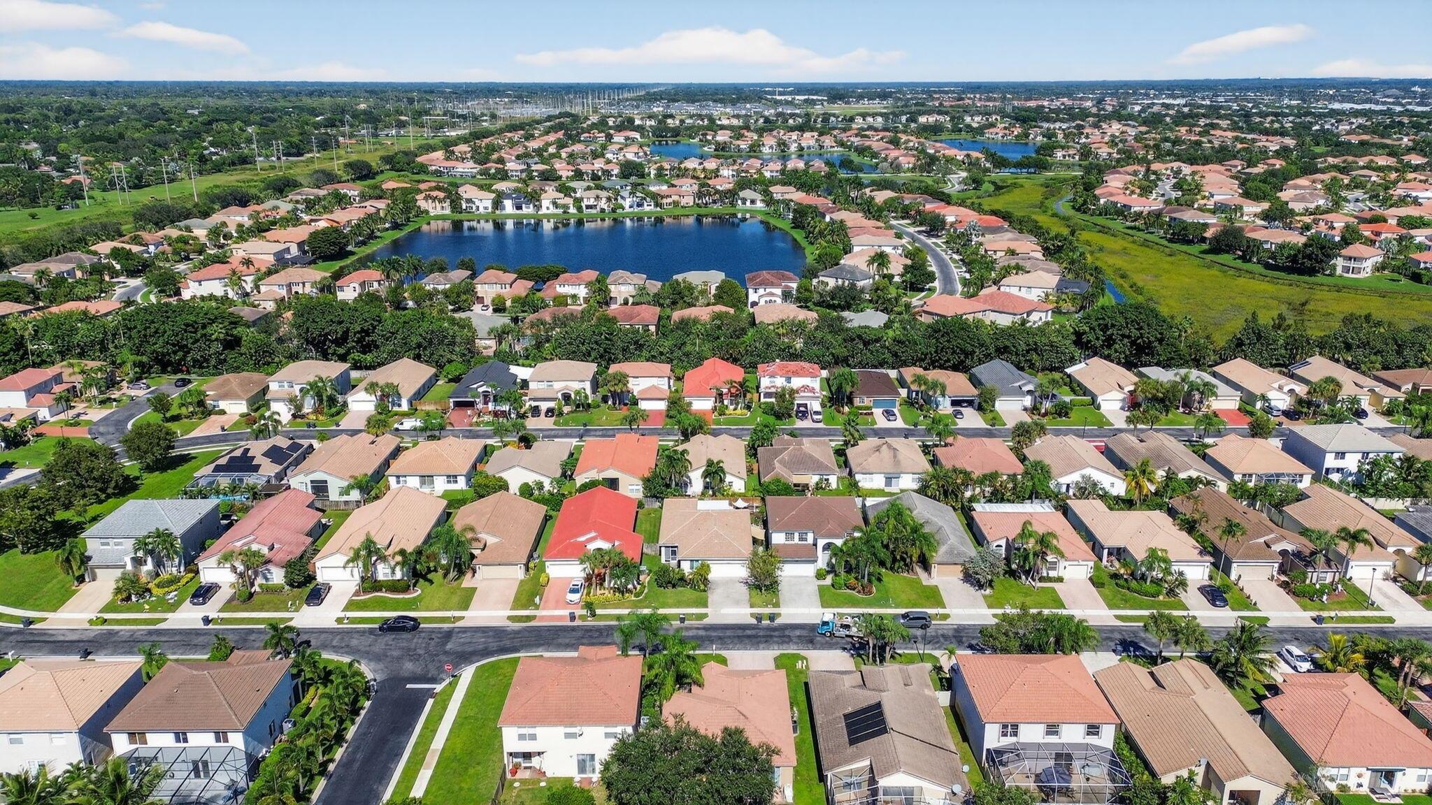 WELLINGTONS EDGE - Residential