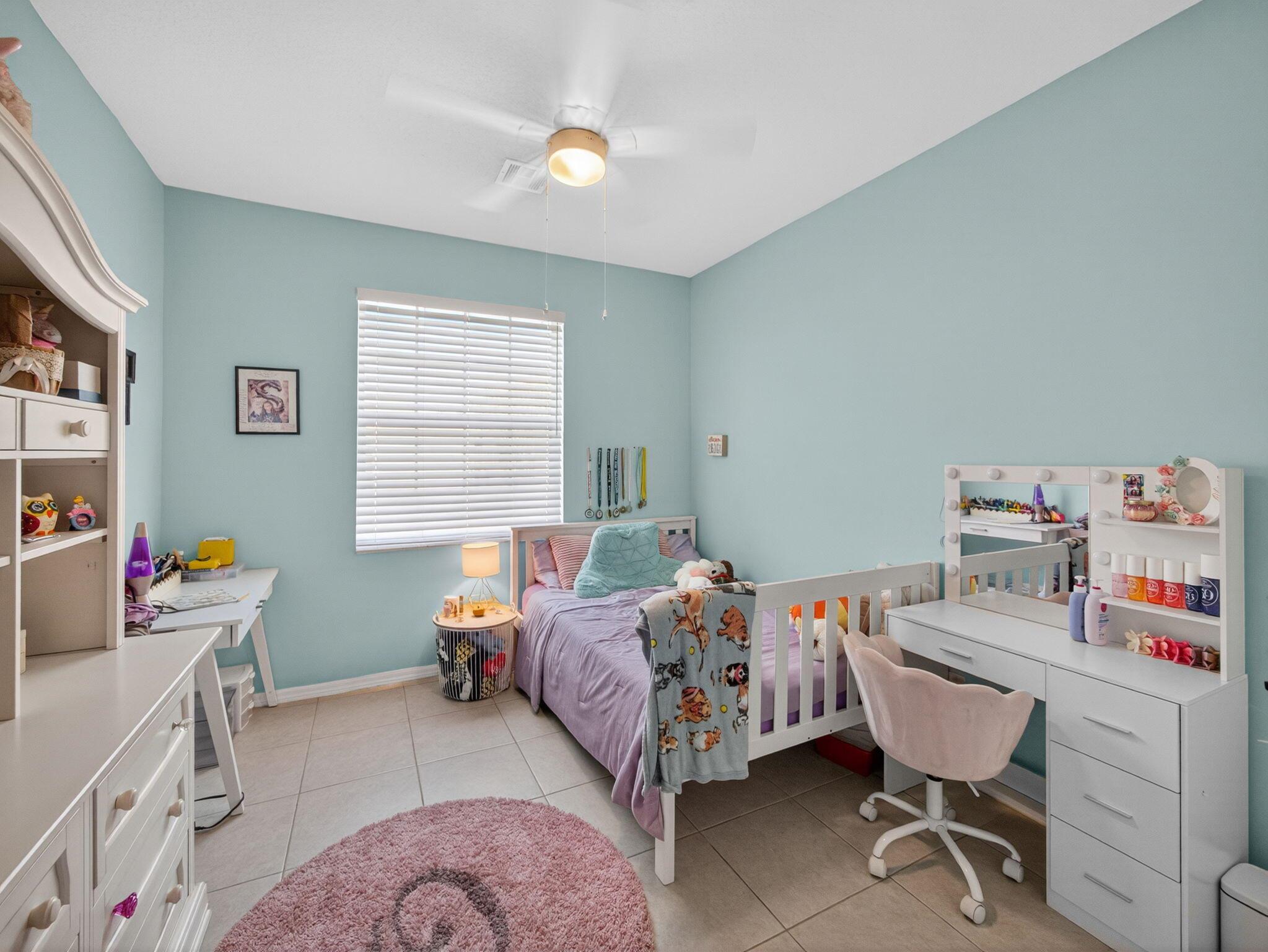 WELLINGTONS EDGE - Residential