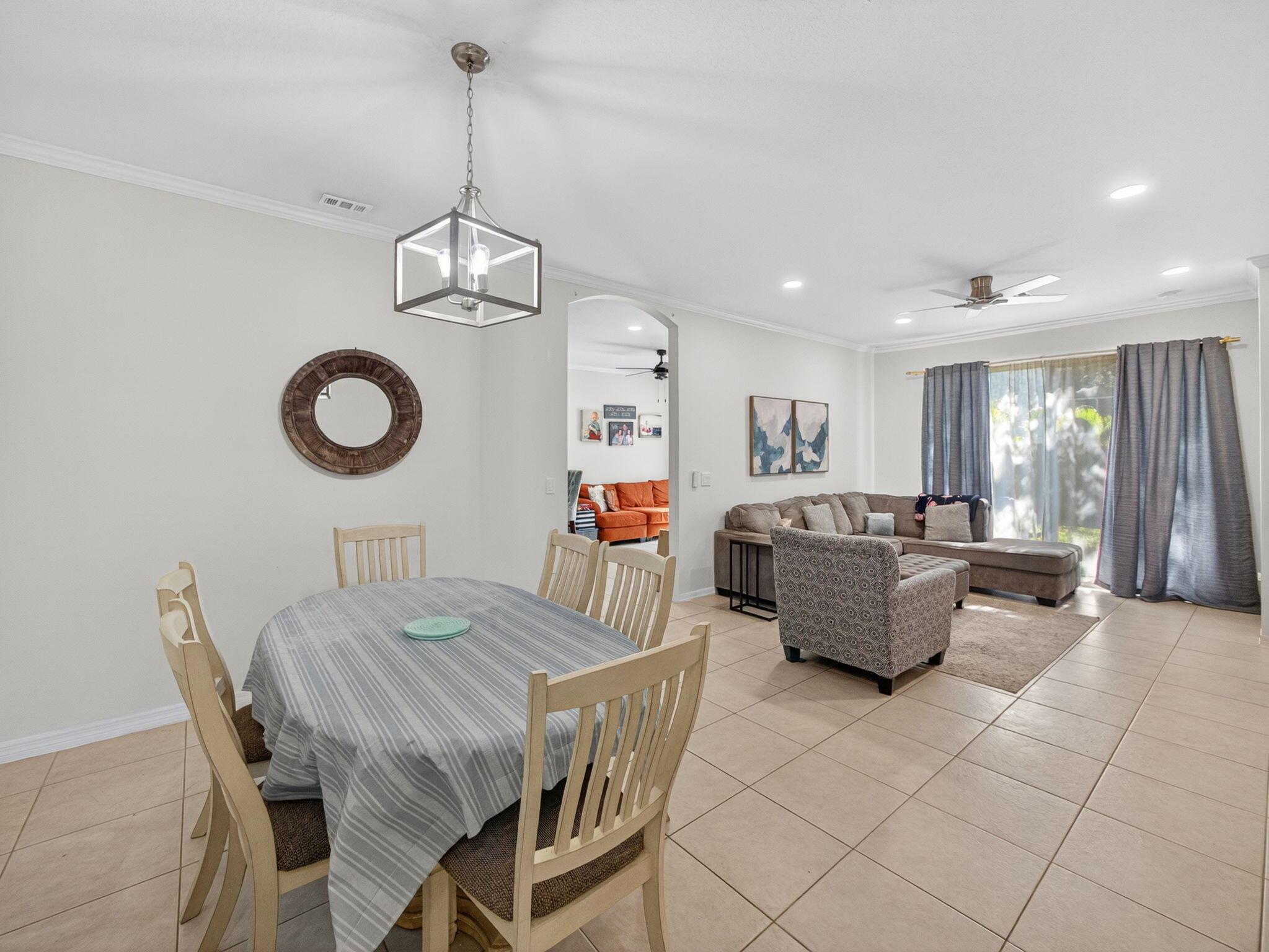 WELLINGTONS EDGE - Residential